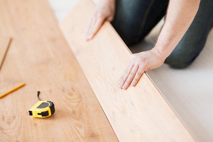 Schreiner verlegt Klickvinyl Schreiner verlegt Klickvinyl
